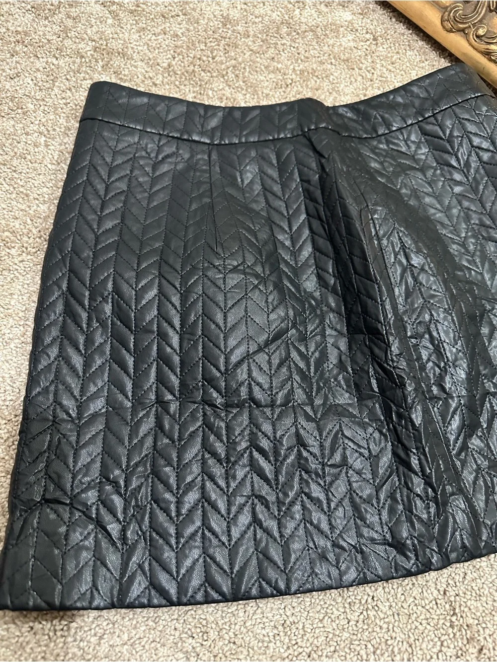 NWT Commense Black Quilted Faux Leather Mini Skirt Size Large
